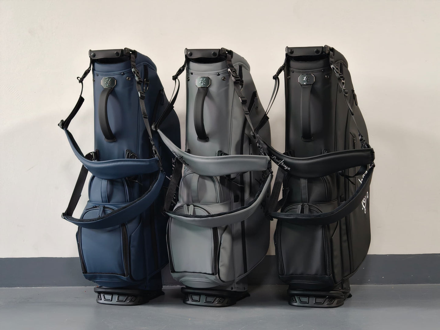LowBoyz 6-Way Luxury Stand Bag