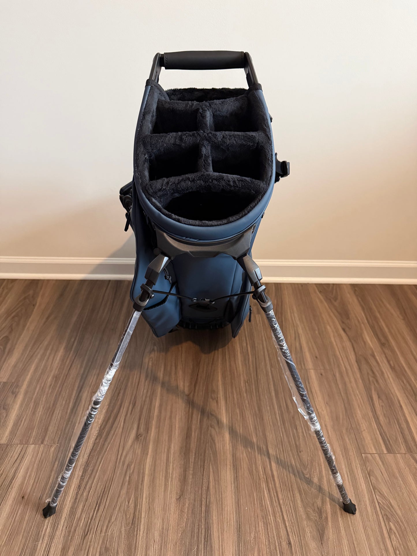 LowBoyz 6-Way Luxury Stand Bag